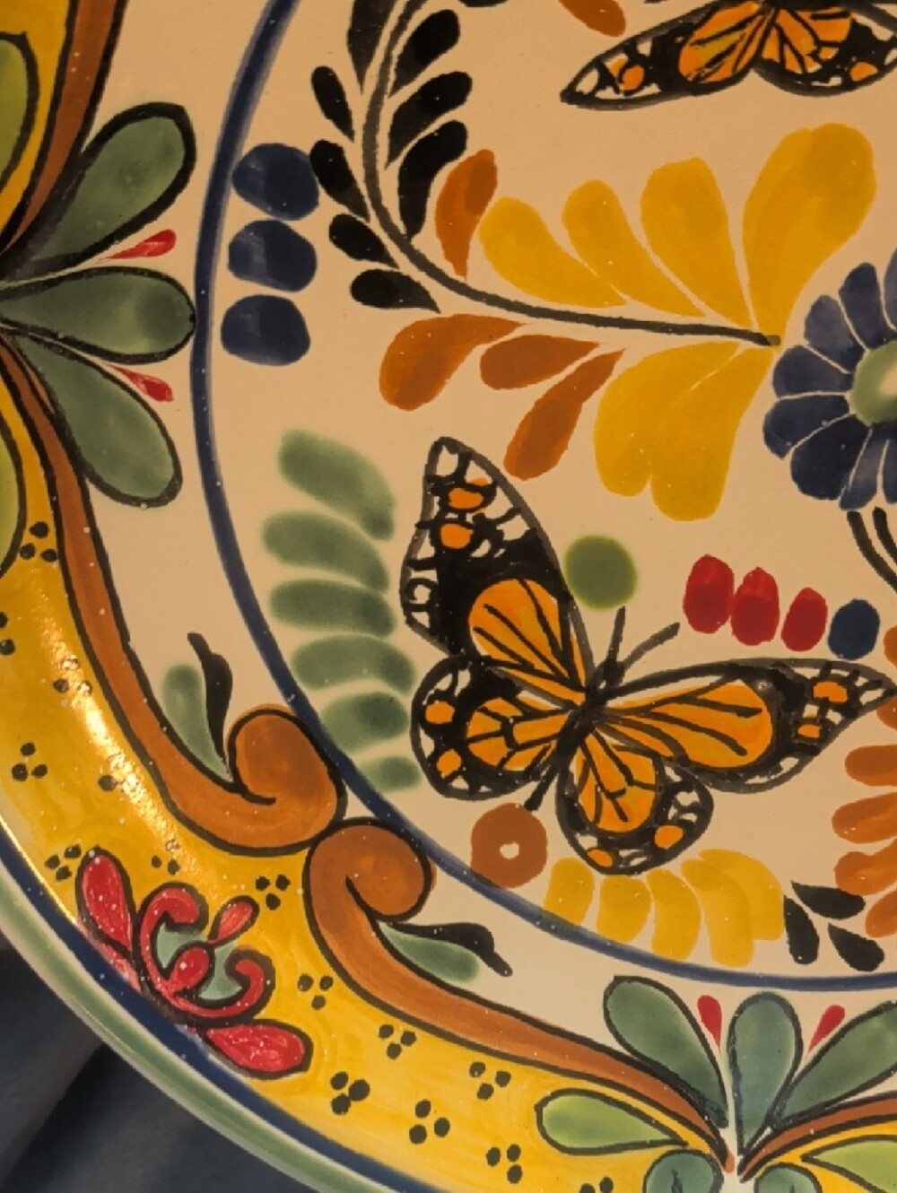 Gorgeous Butterfly Platter - Picture 5 of 10